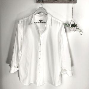 J. Jill crisp white button up collared shirt